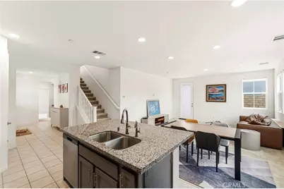 2902 S Halton Paseo, Ontario, CA 91761 - Photo 14