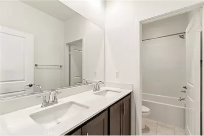 2902 S Halton Paseo, Ontario, CA 91761 - Photo 22