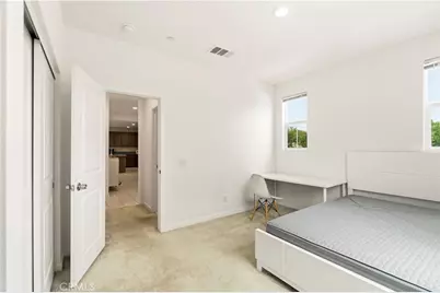 2902 S Halton Paseo, Ontario, CA 91761 - Photo 18