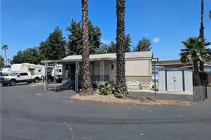 2750 W Acacia #M 20, Hemet, CA 92545 - Photo 2