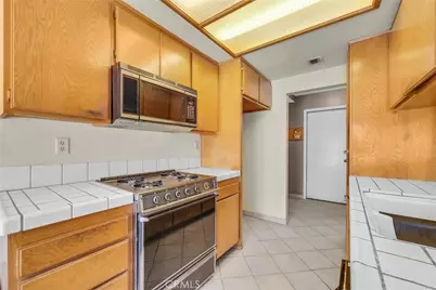 815 Tiverton Court, San Dimas, CA 91773 - Photo 14