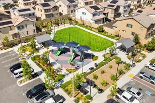 16064 Jamie Ln, Fontana, CA 92336 - Photo 40