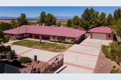 16728 Shirwaun, Apple Valley, CA 92307 - Photo 8