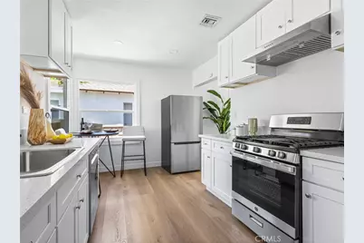 10559 Camarillo, Los Angeles, CA 91602 - Photo 24
