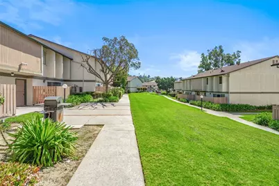 2300 S Hacienda Boulevard #D4, Hacienda Heights, CA 91745 - Photo 14