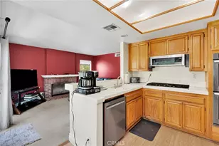 22321 Pamplico Dr, Saugus, CA 91350 - Photo 14
