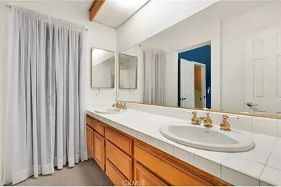 22321 Pamplico Drive, Saugus, CA 91350 - Photo 28