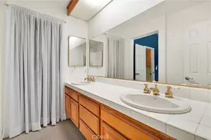 22321 Pamplico Dr, Saugus, CA 91350 - Photo 28