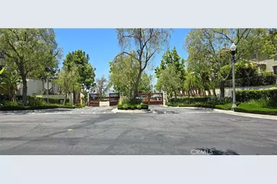 827 Terrace #6, Diamond Bar, CA 91765 - Photo 38