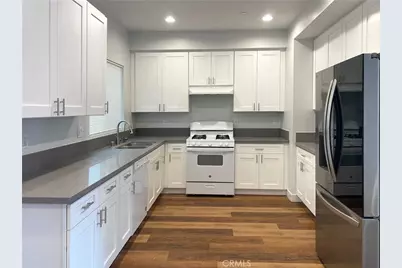 300 E Alhambra Road #F, Alhambra, CA 91801 - Photo 4