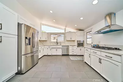 14839 Gandesa Road, La Mirada, CA 90638 - Photo 12