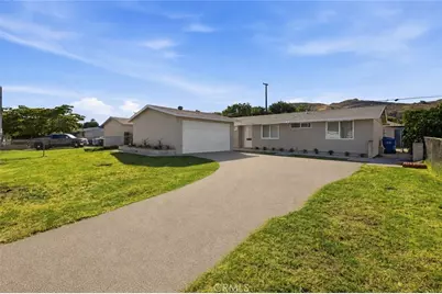 2243 Concord, Pomona, CA 91768 - Photo 2