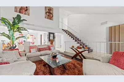 809 E Cyrene Street, Carson, CA 90746 - Photo 8