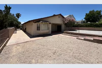 17950 Fremontia, Victorville, CA 92395 - Photo 8