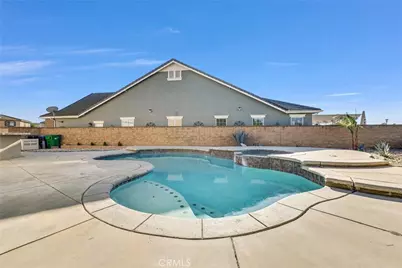 519 Cedarbrook Lane, Corona, CA 92879 - Photo 36