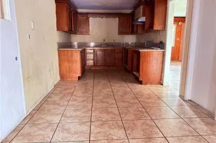 2570 Camphor Pl, Pomona, CA 91766 - Photo 2