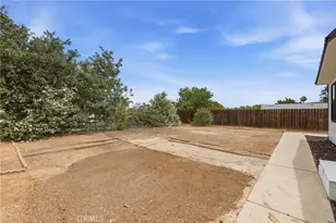 24826 Cornstalk Rd, Wildomar, CA 92595 - Photo 6