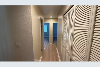 254 Monroe, Irvine, CA 92620 - Photo 16