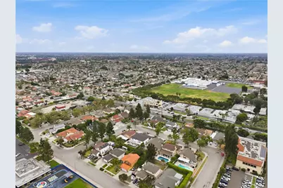 17331 Barnhill, Cerritos, CA 90703 - Photo 32