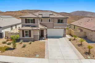 4230 Empressa Cir, Lake Elsinore, CA 92530 - Photo 2