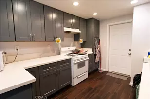 16255 Teton, Victorville, CA 92395 - Photo 12