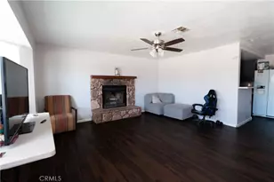 16255 Teton, Victorville, CA 92395 - Photo 6
