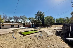 1276 W 31st, San Bernardino, CA 92405 - Photo 18