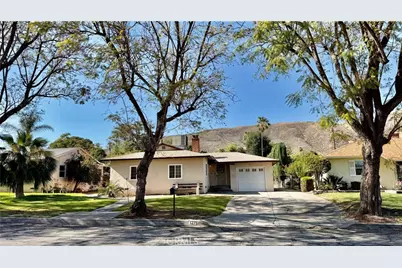 1276 W 31st, San Bernardino, CA 92405 - Photo 2