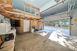 23891 Lakeview, Crestline, CA 92325 - Photo 72