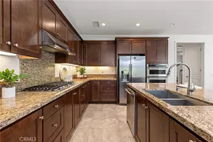 121 Mangrove Banks, Irvine, CA 92620 - Photo 20