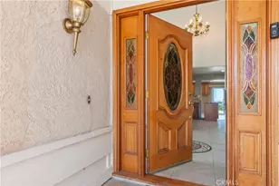 986 Calle Primavera, San Dimas, CA 91773 - Photo 2