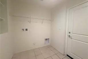 2311 S Via Promenade, Ontario, CA 91762 - Photo 12