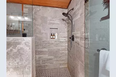 108 E Rainbow, Big Bear City, CA 92314 - Photo 16
