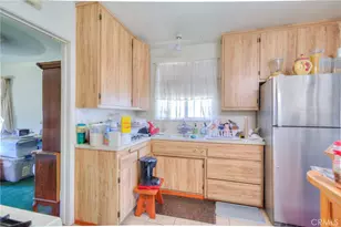 422 E 139th St, Los Angeles, CA 90061 - Photo 10