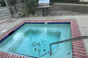 18445 Hatteras St, Tarzana, CA 91356 - Photo 20