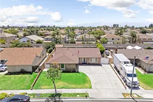 326 E Blue Jay, Ontario, CA 91761 - Photo 2