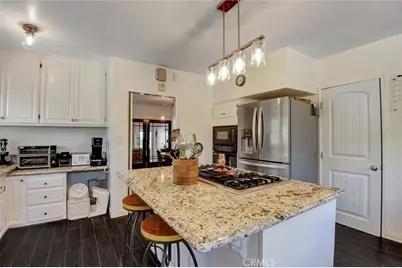 551 E Columbia, Pomona, CA 91767 - Photo 16