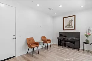 633 S Lyon St, Santa Ana, CA 92705 - Photo 18