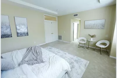 60 Edenbrook, Irvine, CA 92620 - Photo 18
