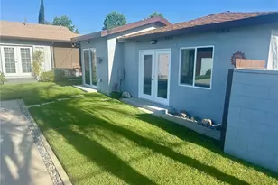 8956 Swinton Ave, Los Angeles, CA 91343 - Photo 42