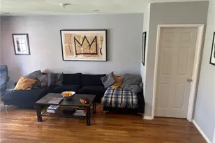 8956 Swinton Ave, Los Angeles, CA 91343 - Photo 10