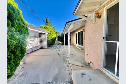 16527 Superior, Northridge, CA 91343 - Photo 46