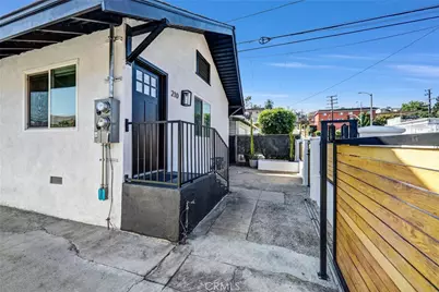 210 Amabel Street, Los Angeles, CA 90065 - Photo 4