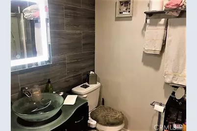 450 S Ranchview Circle, Anaheim Hills, CA 92807 - Photo 6