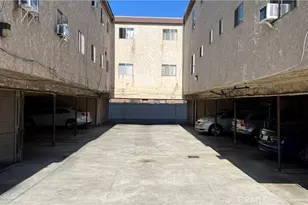 7001 S Main St, Los Angeles, CA 90003 - Photo 2