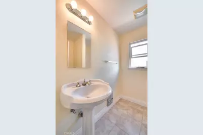 1217 W Vesta, Ontario, CA 91762 - Photo 28
