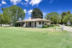1221 Seven Hills Dr, Hemet, CA 92545 - Photo 30