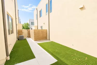 137 Terrapin, Irvine, CA 92618 - Photo 30