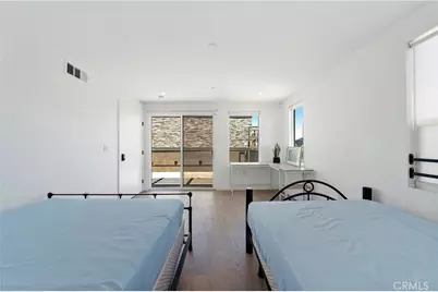 113 1/2 N Manhattan, Los Angeles, CA 90004 - Photo 20