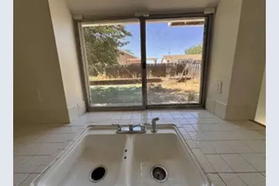 196 Sunny Halo Court, Perris, CA 92571 - Photo 6